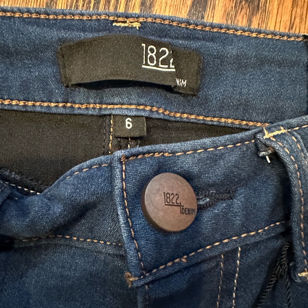 1822 Denim Women's Dark Blue Skinny Jeans - New With Tags - Picture 3 of 5